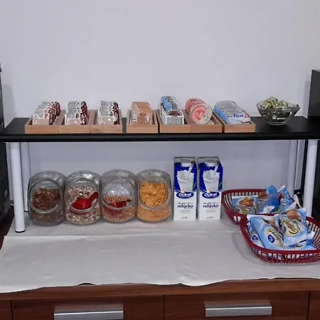 住宿加早餐酒店 Riva 里耶卡